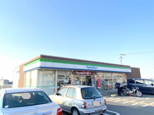 コンビニ　ファミリーマート 貝塚福田店（コンビニ）まで393m