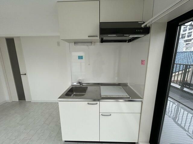 キッチン　別部屋参考写真