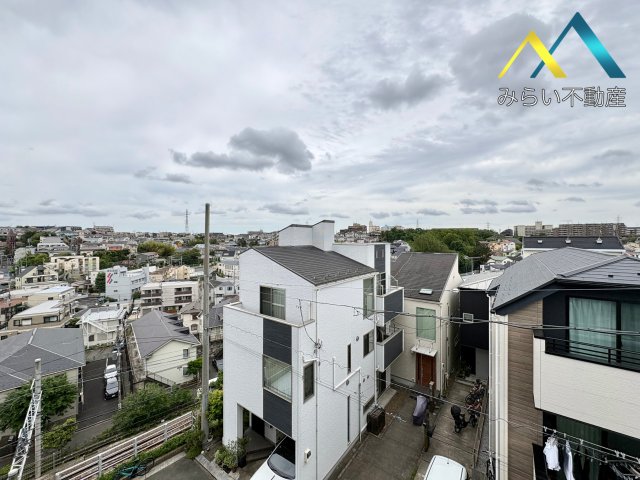 眺望　バルコニーからの眺望。自社撮影写真。