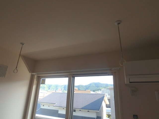 その他設備　室内物干し