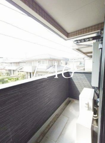 バルコニー　バルコニーです。（同仕様です。）