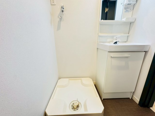 その他　室内洗濯機置き場がございます
