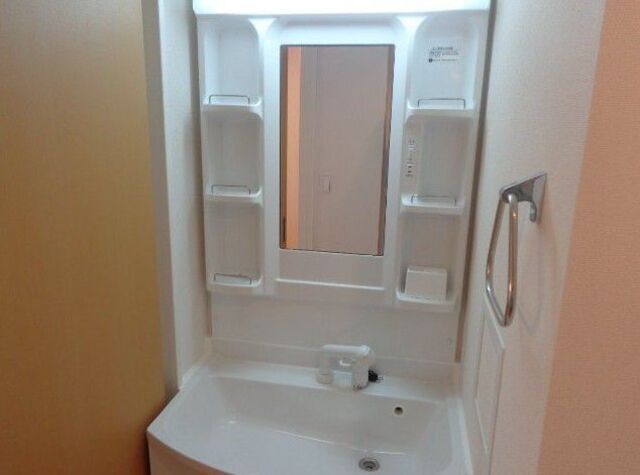 洗面設備　※別室の参考写真の為、現況優先です。