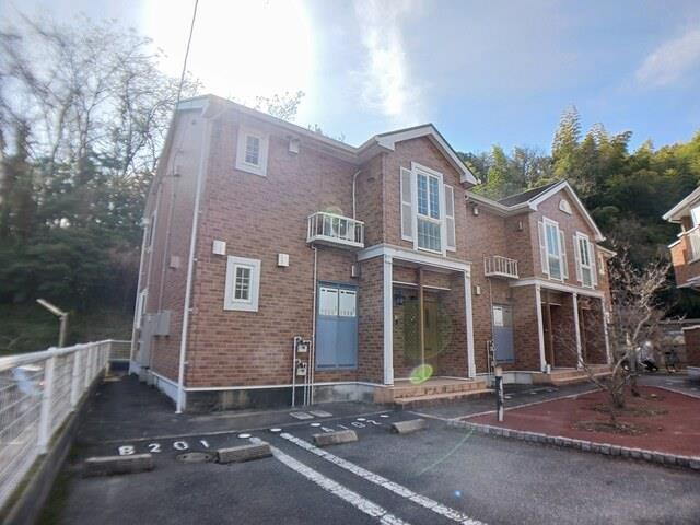 建物外観　2005年築　シェーンブルンB