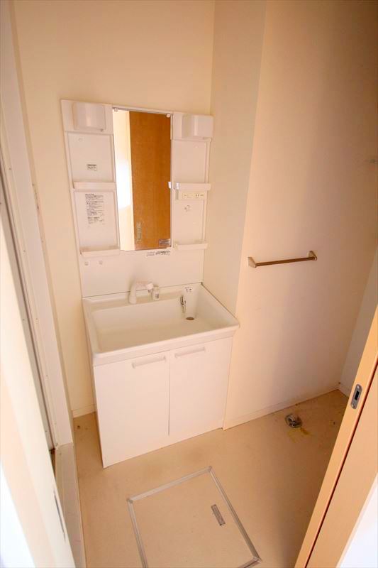 洗面設備　同タイプのお部屋のお写真です。