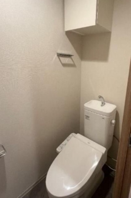 トイレ　落ち着いたトイレです