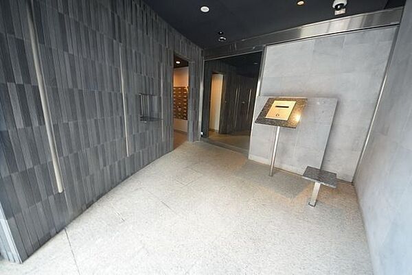 ロビー　■モニタ付オートロック