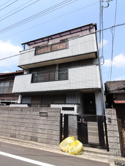建物外観　JRと阪急の2WAYアクセス可能な便利な立地です