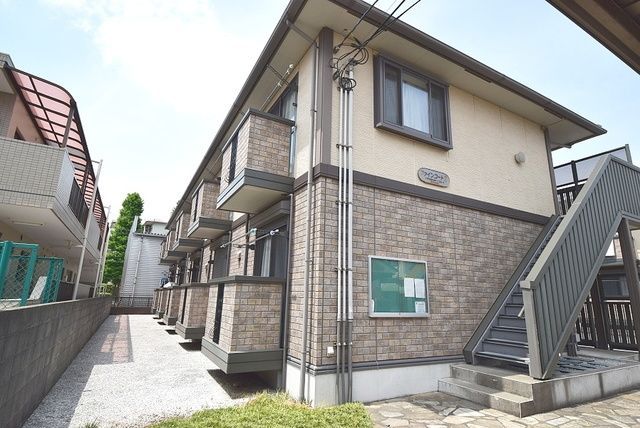 建物外観　★日当たり良好な外観★