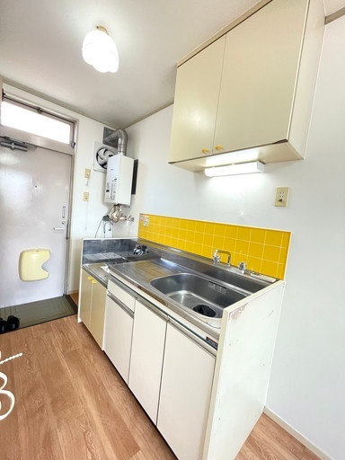 キッチン　別部屋参考写真です☆彡