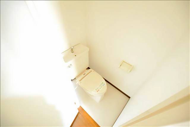 トイレ　洋式のトイレです☆