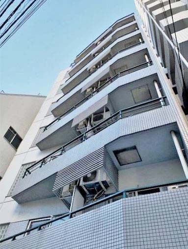 建物外観　★外壁タイル張り★