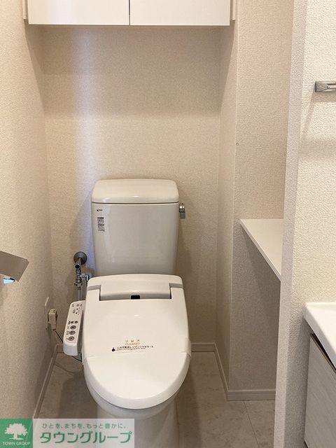 トイレ　※写真は同タイプ住戸です。