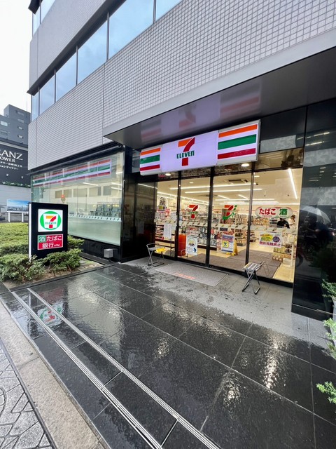 コンビニ　セブンイレブン大阪久太郎町1丁目店（コンビニ）まで150m