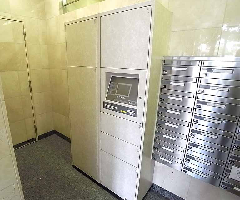 その他　宅配ＢＯＸ付