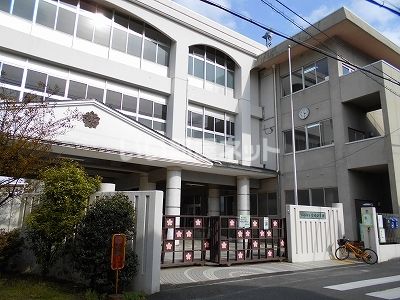 小学校　大和高田市立磐園小学校（小学校）まで1152m