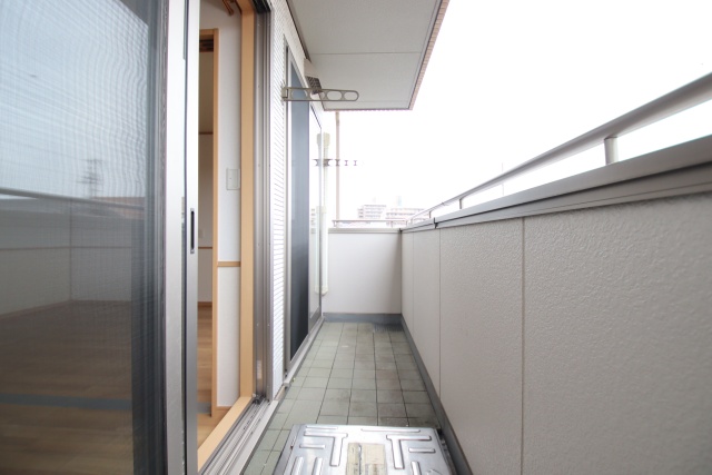バルコニー　別室の参考写真です。※現況優先