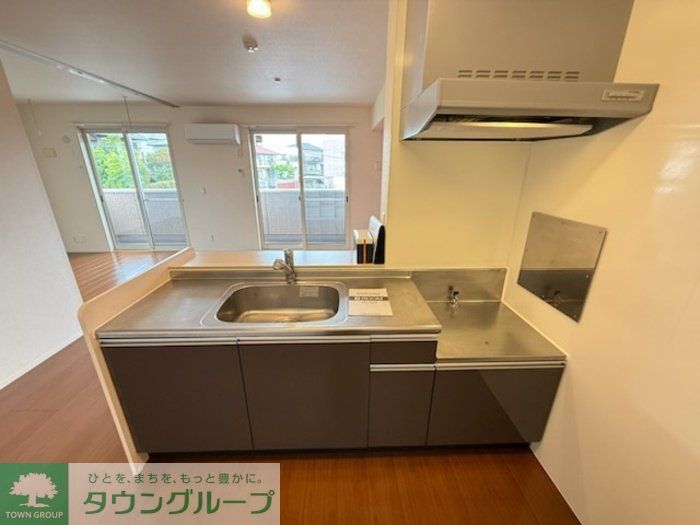 キッチン　お問合せはタウンハウジングまで！※現地待合わせ相談可能
