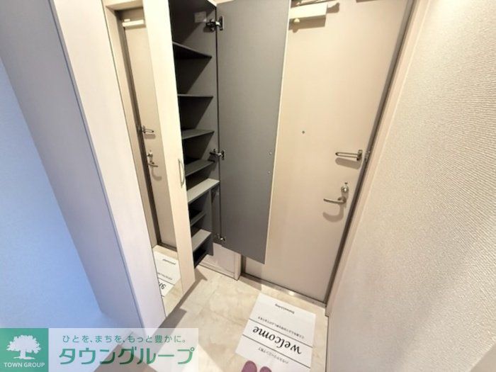 玄関　お問合せはタウンハウジングまで！※現地待合わせ相談可能