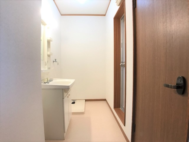 その他部屋・スペース　※補修前の参考画像の為、設備等は現況優先。