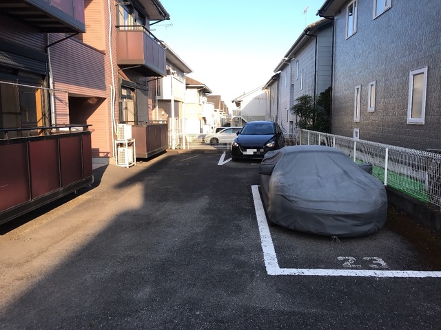 その他　敷地内駐車場（その他）まで5m