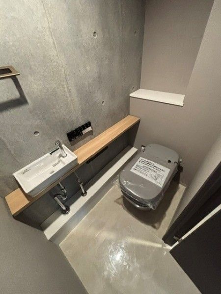トイレ　参考写真