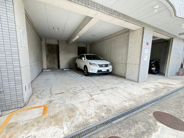 駐車場　詳細は、RISUMO江坂本店までお問合せください♪