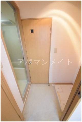 その他設備　室内洗濯機置場です