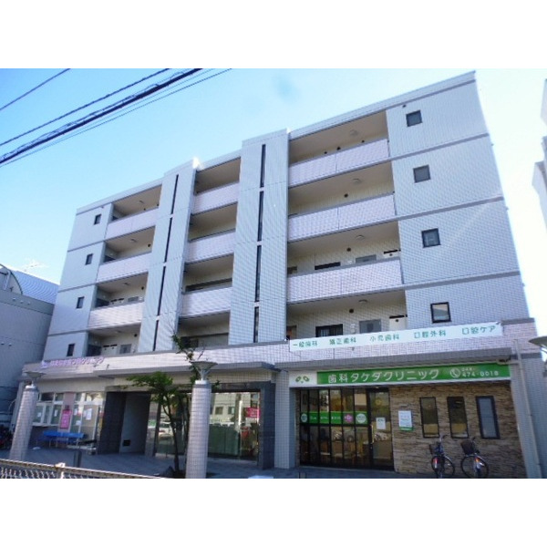 その他　１階は病院です