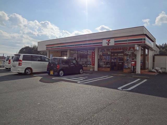 コンビニ　セブン‐イレブン／直方下境店（コンビニ）まで750m