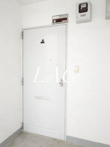 玄関　玄関です。