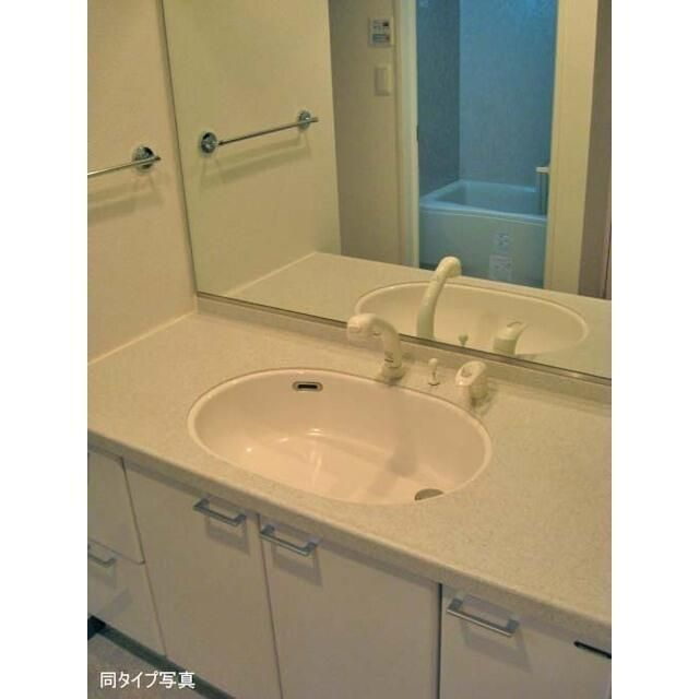 洗面設備　洗面所です
