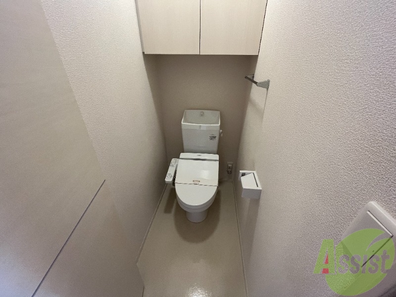 トイレ　トイレはウォシュレット付きです。シャワートイレは嬉しいですね