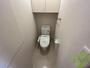 トイレ　トイレはウォシュレット付きです。シャワートイレは嬉しいですね