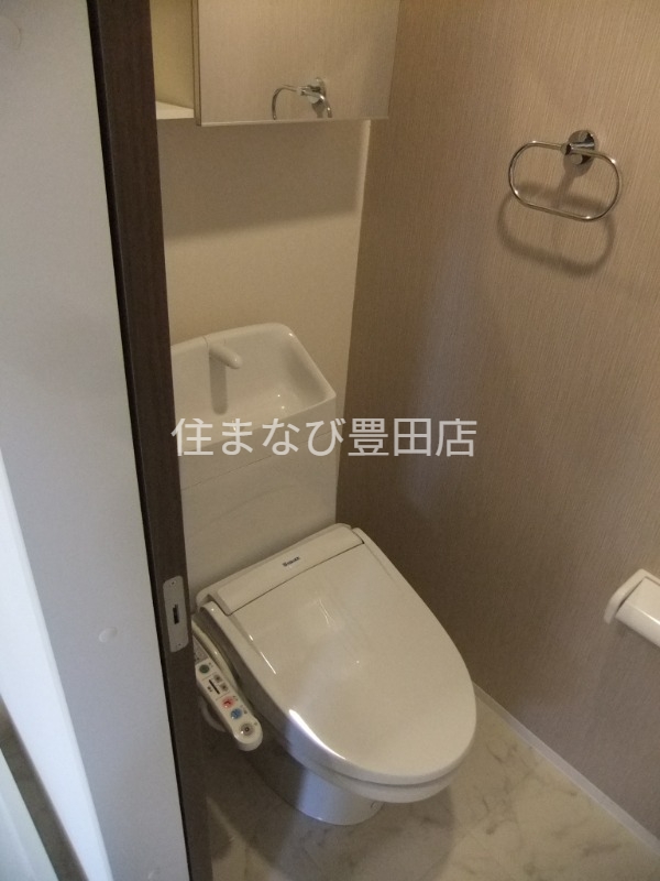トイレ　同型タイプ