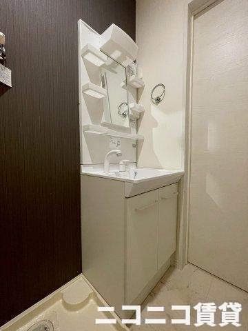 洗面設備　別号室イメージの為、現状を優先致します。