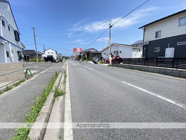 その他　前面道路（その他）まで0m