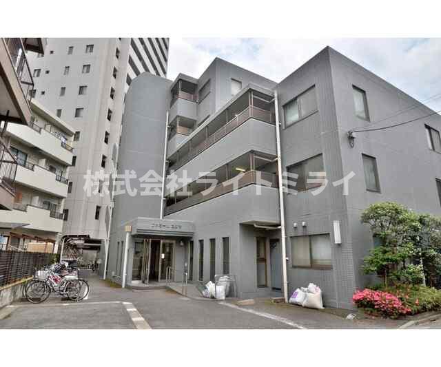 建物外観　?