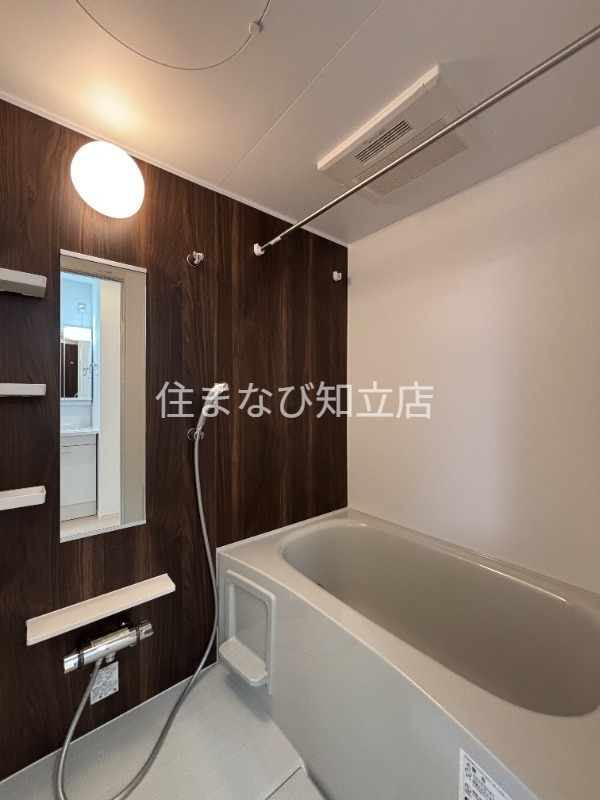 バス・シャワールーム　同型タイプ
