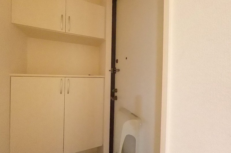 玄関　反転部屋参照