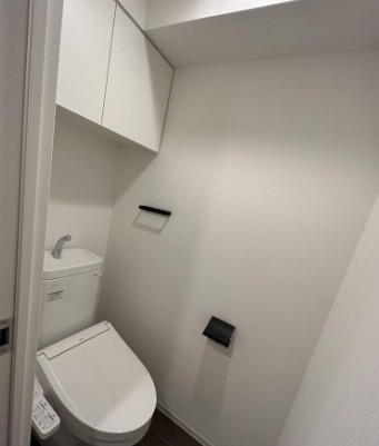 トイレ　写真は同タイプ住居です。