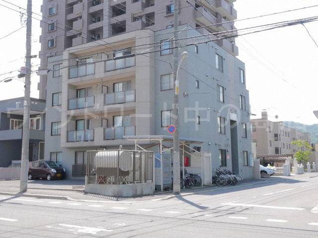 建物外観　詳細は、ウィンドワード中の島までご相談下さい。