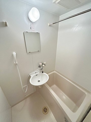 バス・シャワールーム　きれいなお風呂です