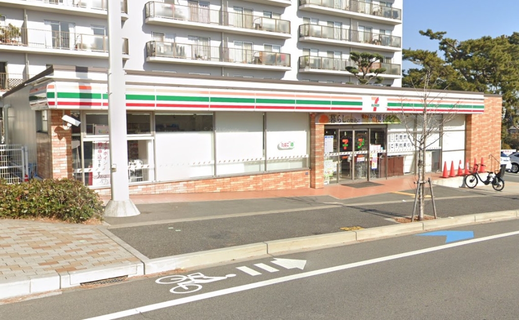 コンビニ　セブンイレブン 神戸魚崎北町4丁目店（コンビニ）まで90m