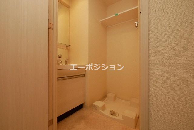 洗面設備　プレサンス難波ヴィータ