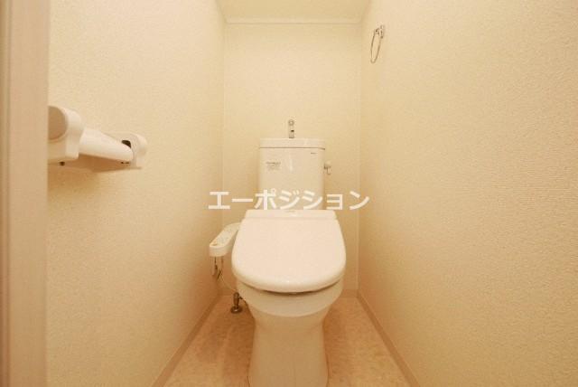 トイレ　プレサンス難波ヴィータ