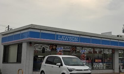 コンビニ　ローソン岡崎井ノ口新町店（コンビニ）まで363m