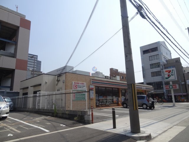 コンビニ　セブンイレブン大阪中央卸売市場西口店（コンビニ）まで347m