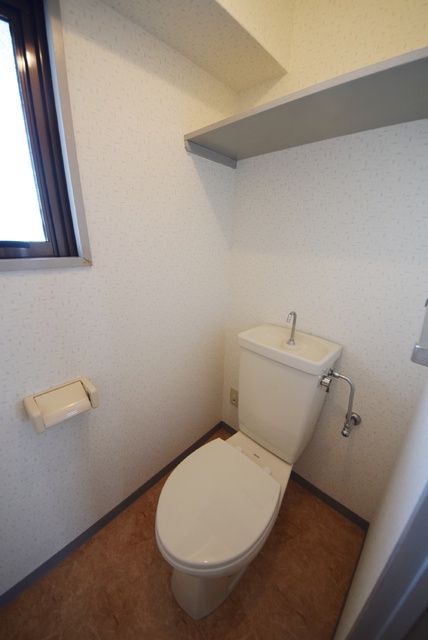 トイレ　※同建物別タイプ間取り設備施工例　現況優先