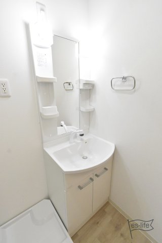 洗面設備　同仕様